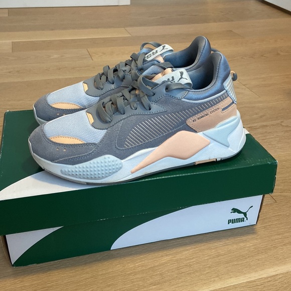 Puma sneakers - Picture 2 of 3